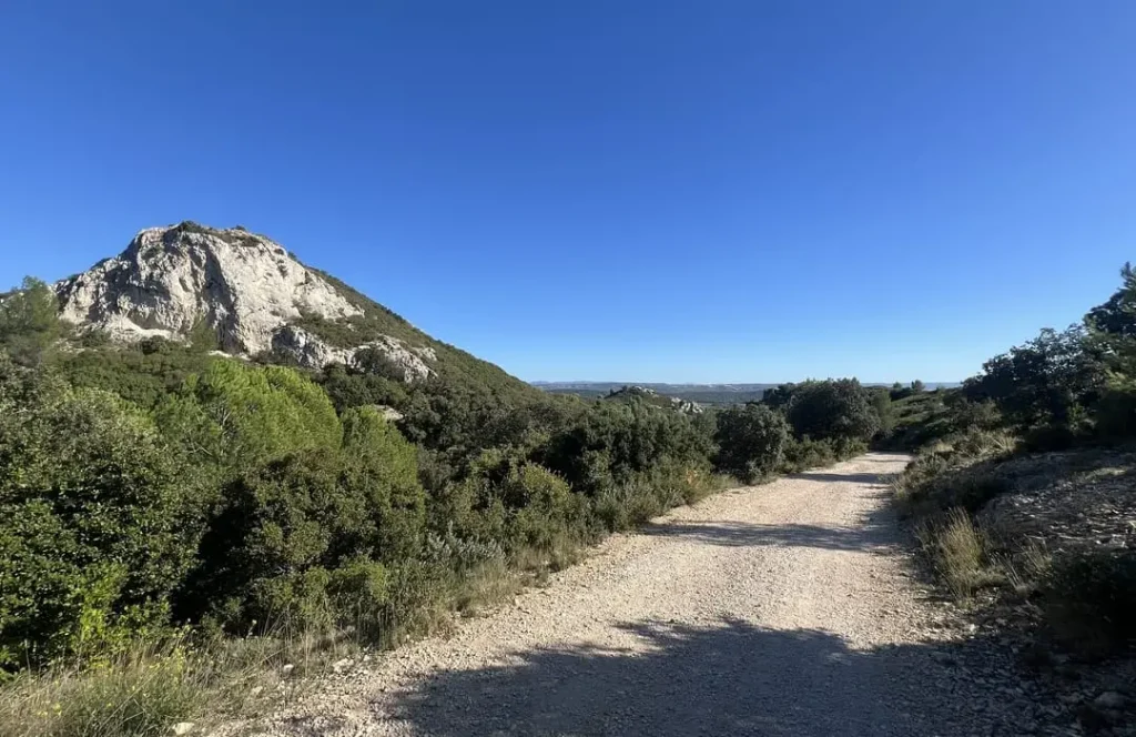 Quartiers à éviter à Salon-de-Provence : Le guide honnête val de cuech